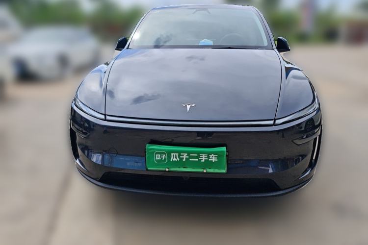Used Tesla Model Y 2025 Rear-Wheel-Drive Version Front