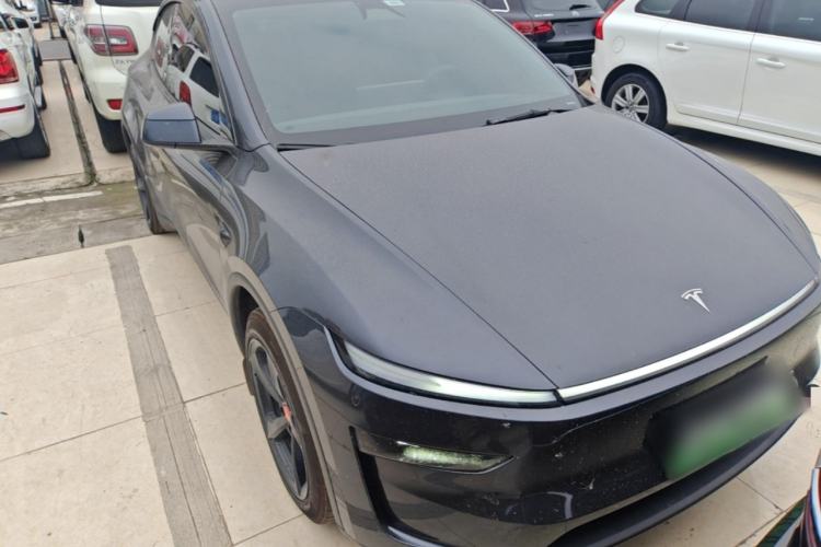 Used Tesla Model Y 2025 Rear-Wheel-Drive Version Front