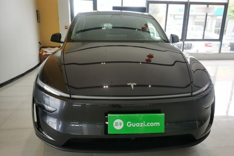 Used Tesla Model Y 2025 Rear-Wheel-Drive Version Front