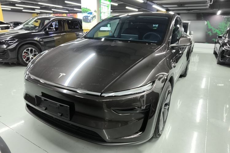 Used Tesla Model Y 2025 Long-Range All-Wheel Drive First Edition Front