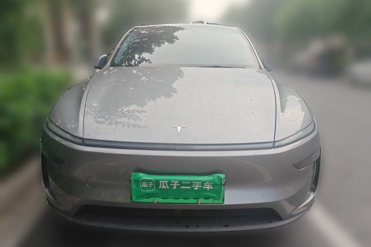 Used Tesla Model Y 2025 Rear-Wheel-Drive Version Front