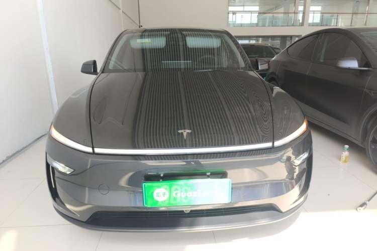 Used Tesla Model Y 2025 Rear-Wheel Drive First Edition Front