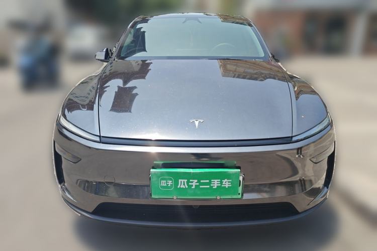 Used Tesla Model Y 2025 Long-Range All-Wheel Drive First Edition Front