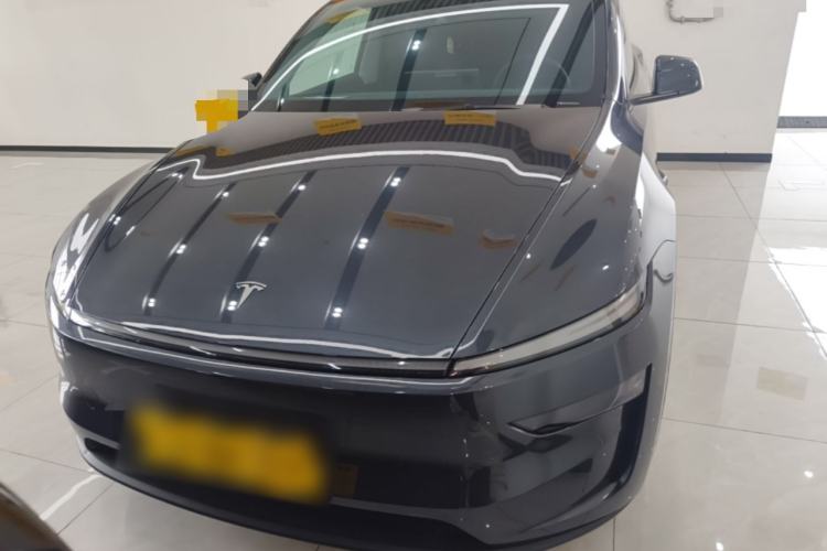 Used Tesla Model Y 2025 Long-Range All-Wheel-Drive Version Front