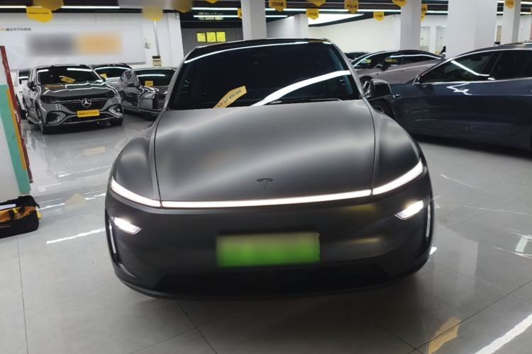 Used Tesla Model Y 2025 Long-Range All-Wheel-Drive Version Front
