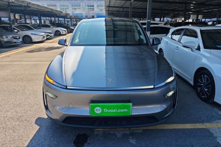 Used Tesla Model Y 2025 Rear-Wheel-Drive Version Front