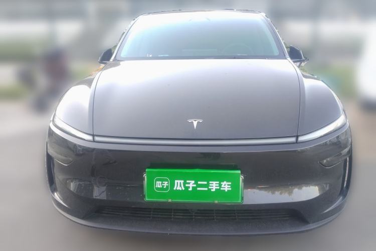 Used Tesla Model Y 2025 Rear-Wheel-Drive Version Front