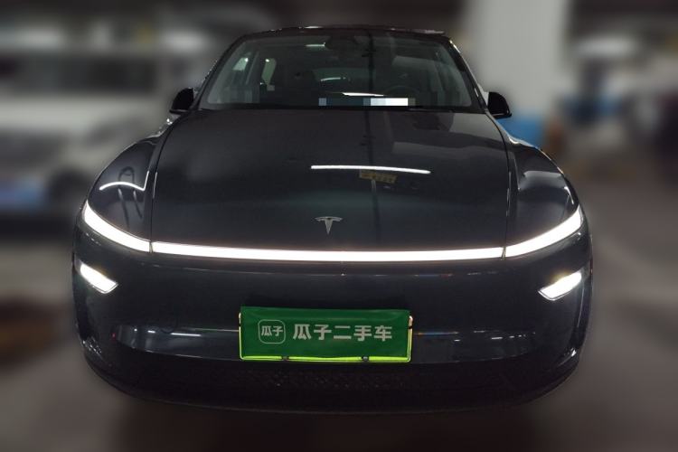Used Tesla Model Y 2025 Rear-Wheel-Drive Version Front