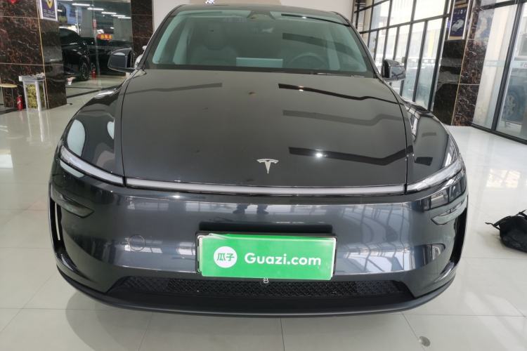 Used Tesla Model Y 2025 Long-Range All-Wheel Drive First Edition Front