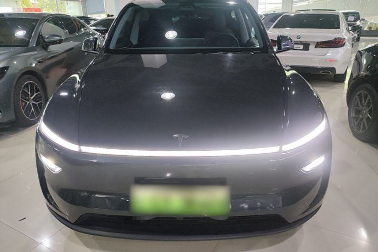 Used Tesla Model Y 2025 Rear-Wheel-Drive Version Front