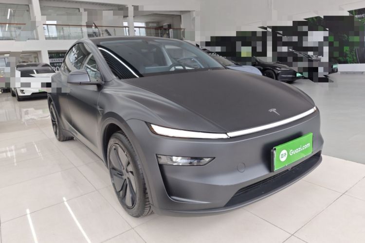 Used Tesla Model Y 2025 Rear-Wheel-Drive Version Front Right 45 Deg