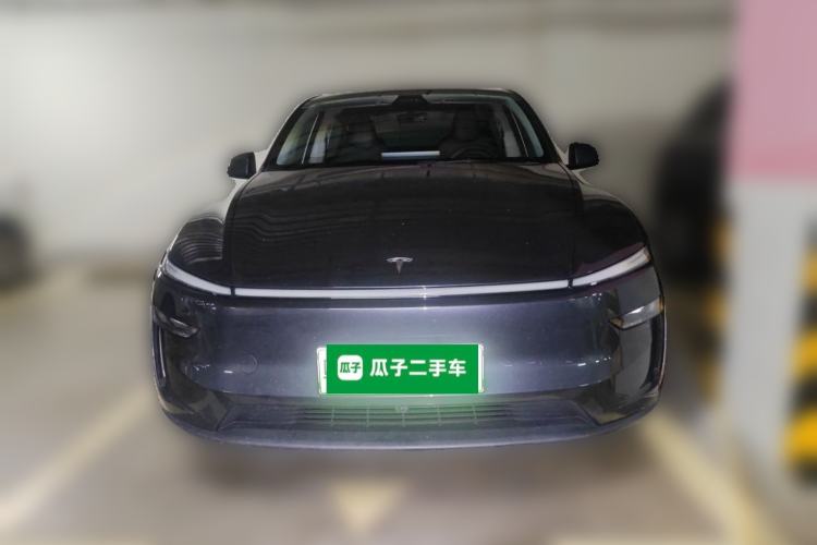 Used Tesla Model Y 2025 Rear-Wheel-Drive Version Front