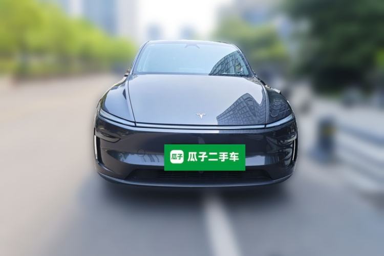 Used Tesla Model Y 2025 Rear-Wheel-Drive Version Front