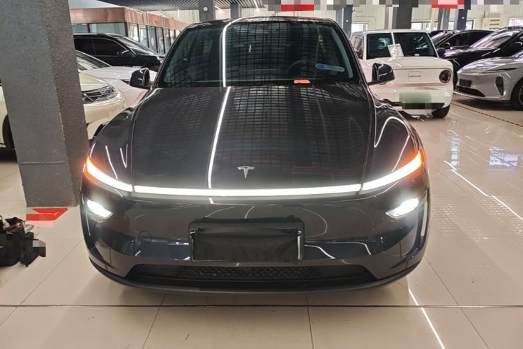 Used Tesla Model Y 2025 Rear-Wheel-Drive Version Front