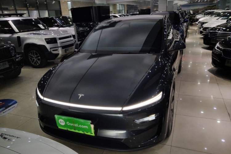 Used Tesla Model Y 2025 Rear-Wheel-Drive Version Front