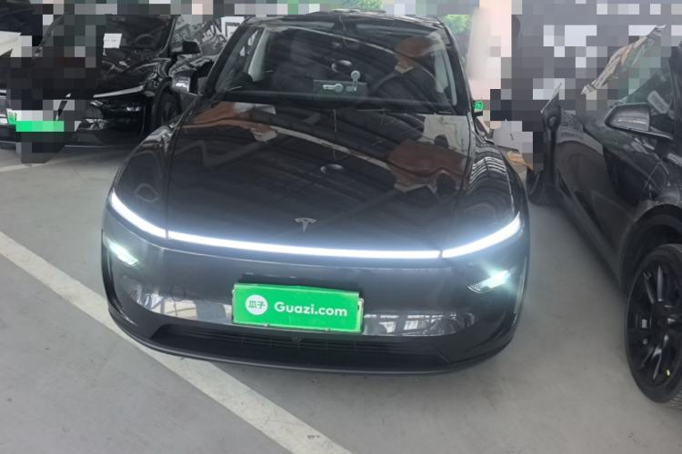 Used Tesla Model Y 2025 Rear-Wheel-Drive Version Front