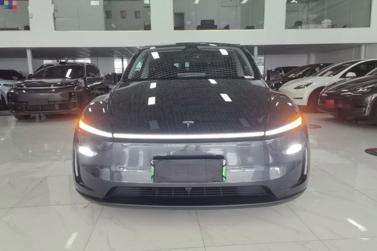 Used Tesla Model Y 2025 Rear-Wheel-Drive Version Front