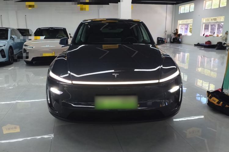 Used Tesla Model Y 2025 Rear-Wheel-Drive Version Front