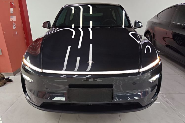 Used Tesla Model Y 2025 Updated Version Long-Range All-Wheel Drive Front