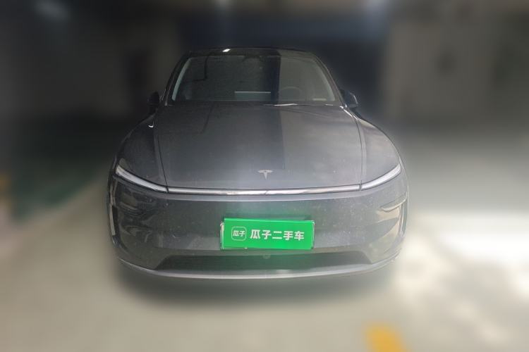 Used Tesla Model Y 2025 Long-Range All-Wheel Drive First Edition Front