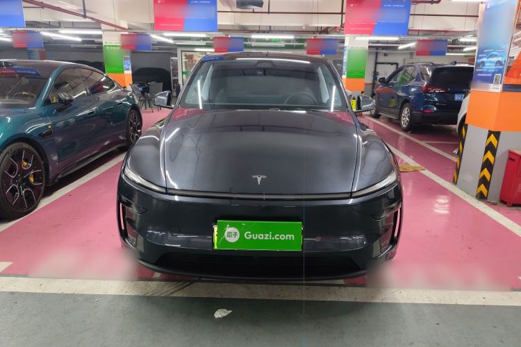 Used Tesla Model Y 2025 Long-Range All-Wheel Drive First Edition Front