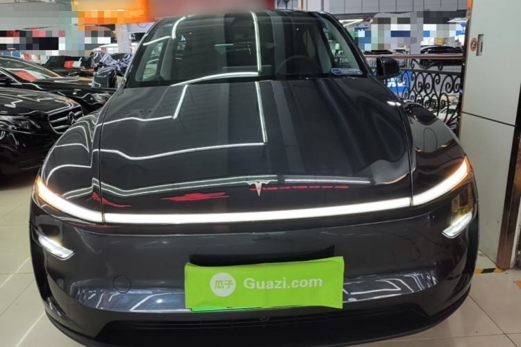 Used Tesla Model Y 2025 Rear-Wheel Drive First Edition Front