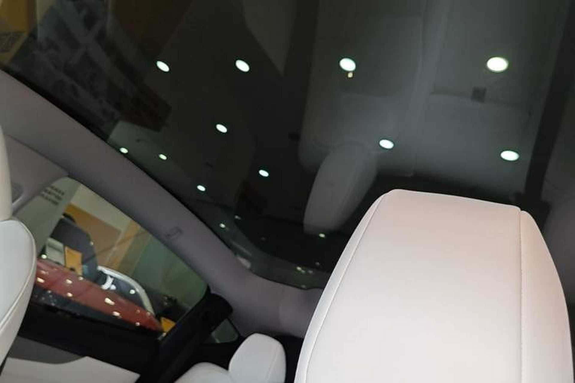 Used Tesla Model Y 2025 Long-Range All-Wheel-Drive Version Headliner