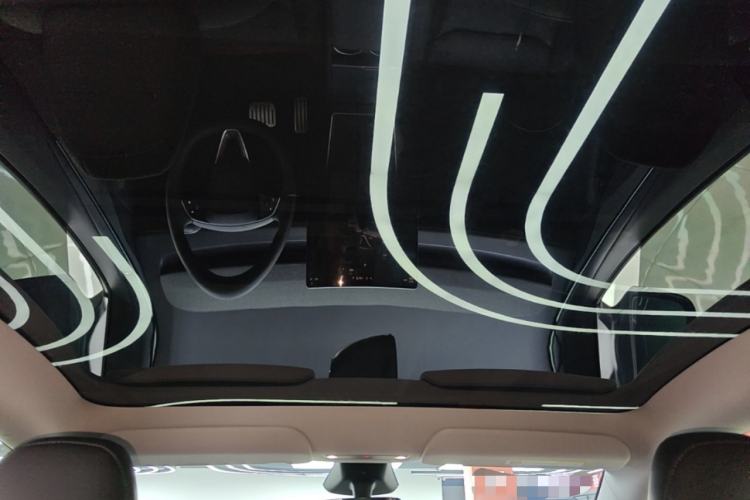 Used Tesla Model Y 2025 Updated Version Long-Range All-Wheel Drive Headliner