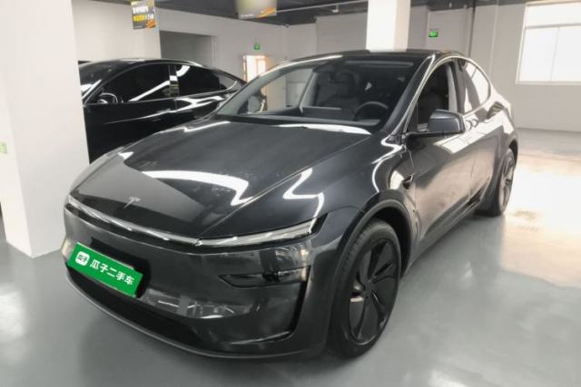 Used Tesla Model Y 2025 Rear-Wheel-Drive Version