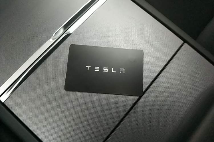 Used Tesla Model Y 2025 Rear-Wheel-Drive Version Interior 1