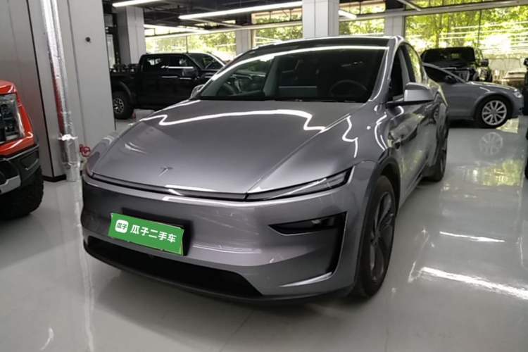 Used Tesla Model Y 2025 Rear-Wheel Drive First Edition Guazi used car, China used car export, Used car for sale, Used cars, Cheapest cars for sale