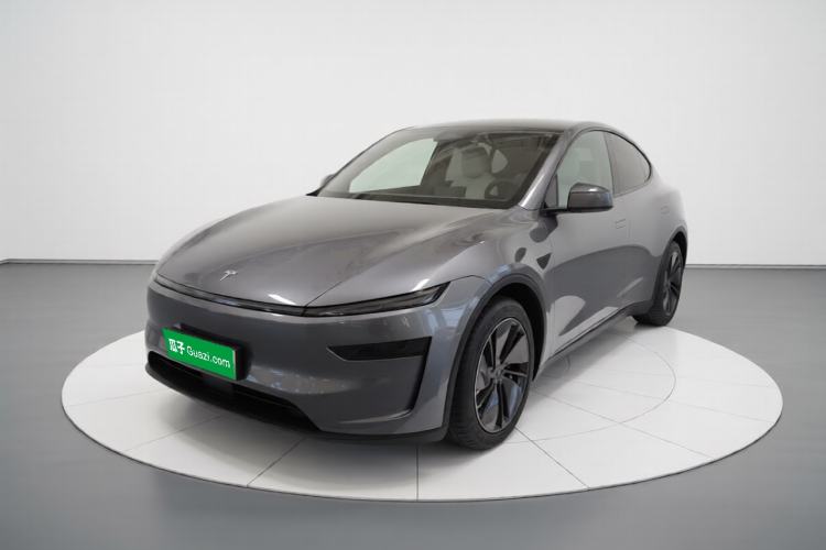 Tesla Model Y 2025 Rear-Wheel Drive First Edition