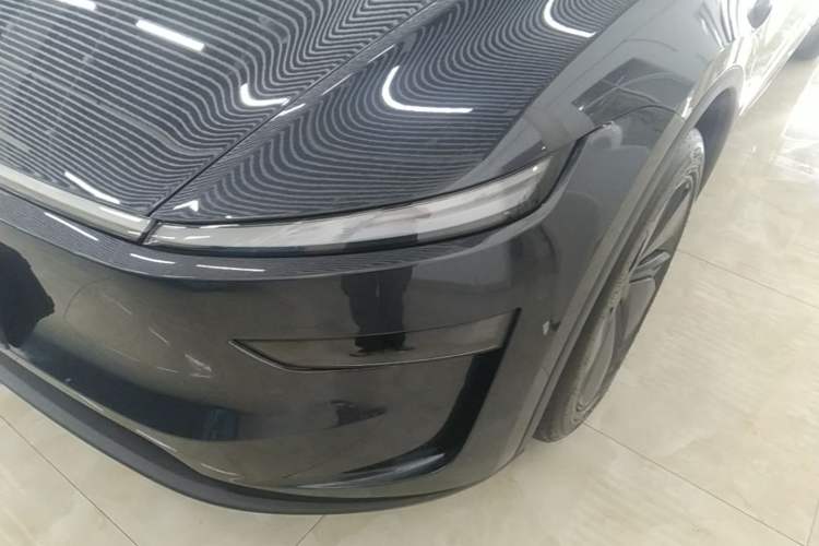 Used Tesla Model Y 2025 Rear-Wheel-Drive Version Left Front Headlight