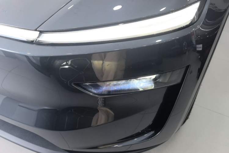 Used Tesla Model Y 2025 Rear-Wheel-Drive Version Left Front Headlight