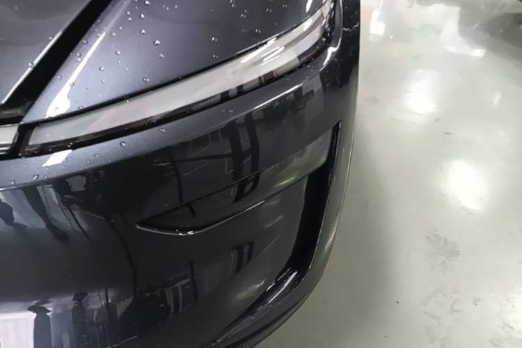 Used Tesla Model Y 2025 Rear-Wheel-Drive Version Left Front Headlight