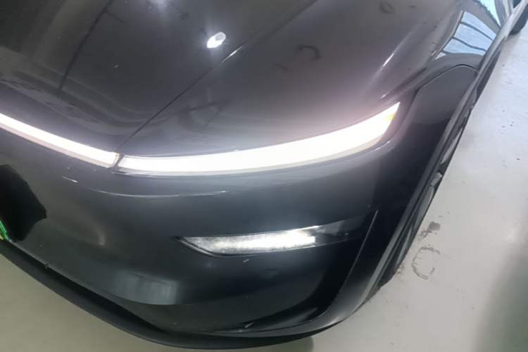 Used Tesla Model Y 2025 Rear-Wheel-Drive Version Left Front Headlight