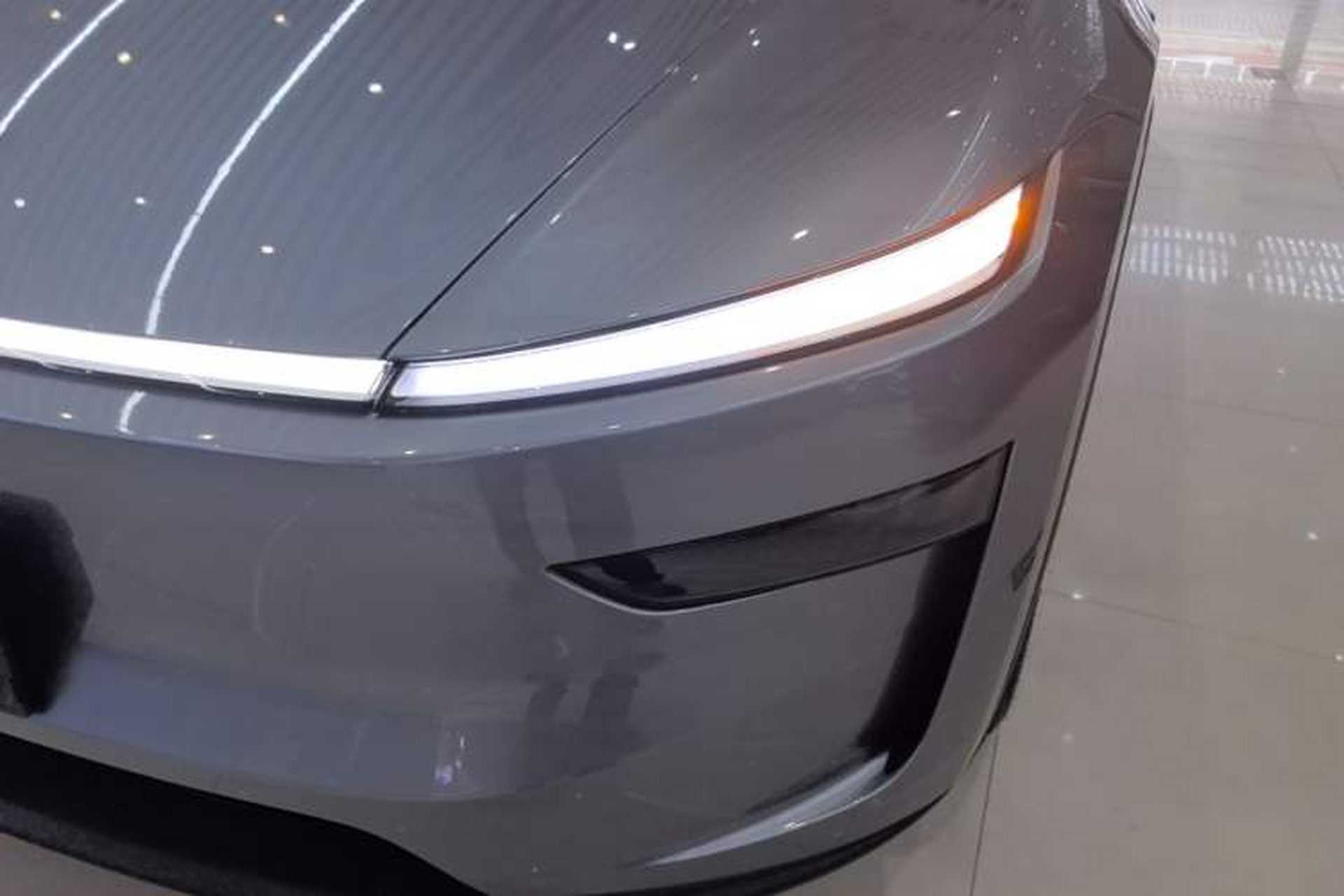 Used Tesla Model Y 2025 Rear-Wheel-Drive Version Left Front Headlight