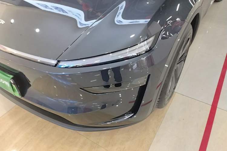 Used Tesla Model Y 2025 Rear-Wheel-Drive Version Left Front Headlight