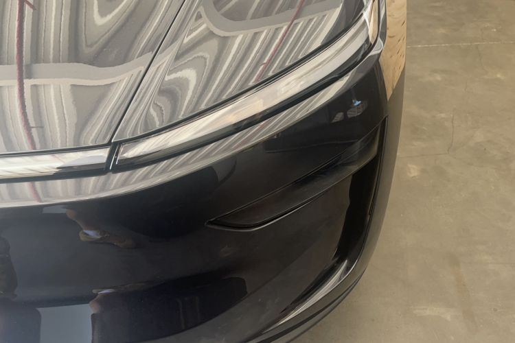 Used Tesla Model Y 2025 Rear-Wheel Drive First Edition Left Front Headlight