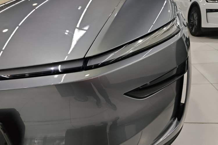 Used Tesla Model Y 2025 Rear-Wheel-Drive Version Left Front Headlight