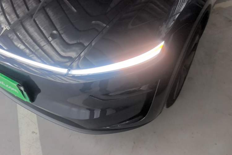 Used Tesla Model Y 2025 Rear-Wheel-Drive Version Left Front Headlight