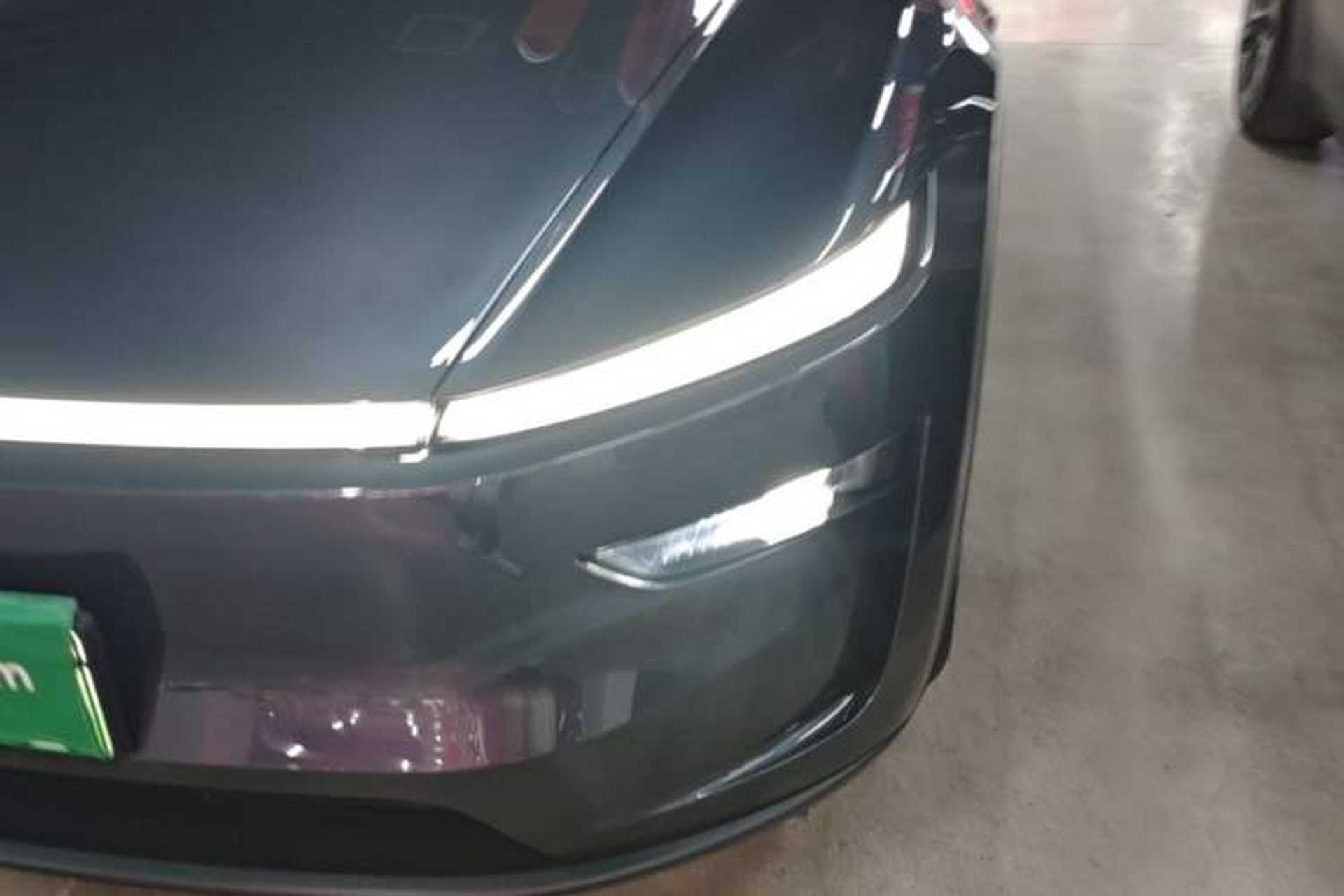 Used Tesla Model Y 2025 Long-Range All-Wheel Drive First Edition Left Front Headlight