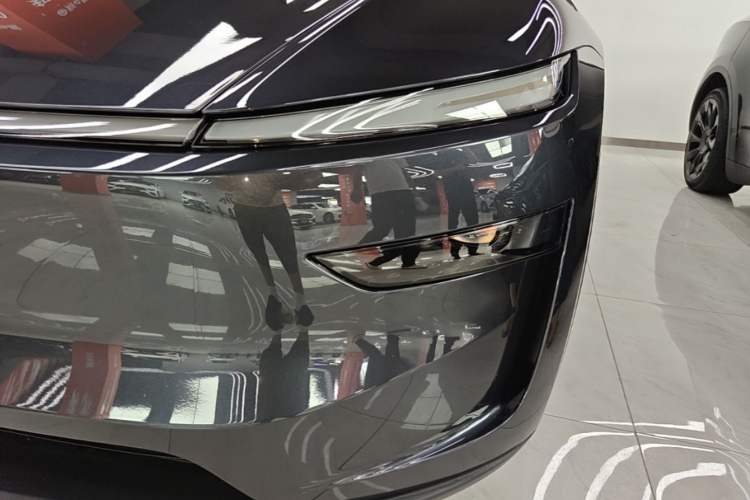 Used Tesla Model Y 2025 Updated Version Long-Range All-Wheel Drive Left Front Headlight