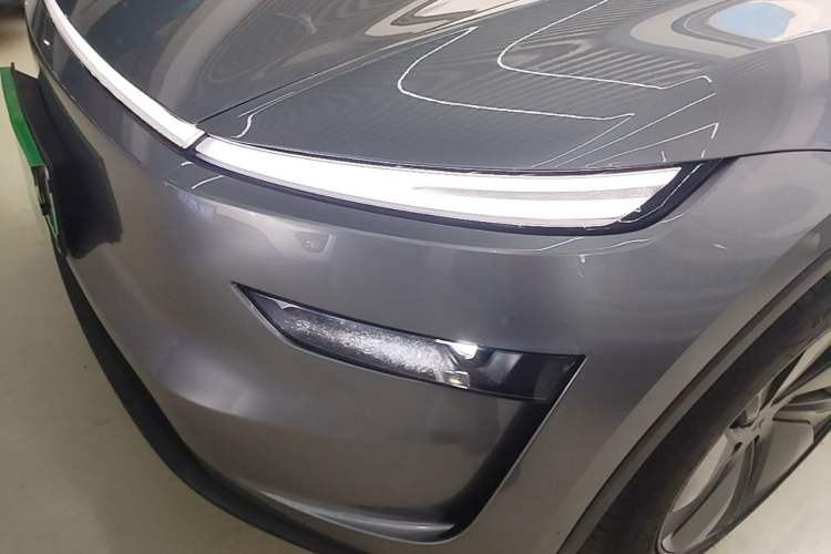 Used Tesla Model Y 2025 Rear-Wheel-Drive Version Left Front Headlight