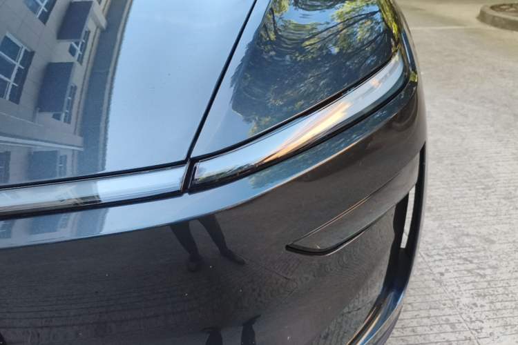 Used Tesla Model Y 2025 Rear-Wheel Drive First Edition Left Front Headlight