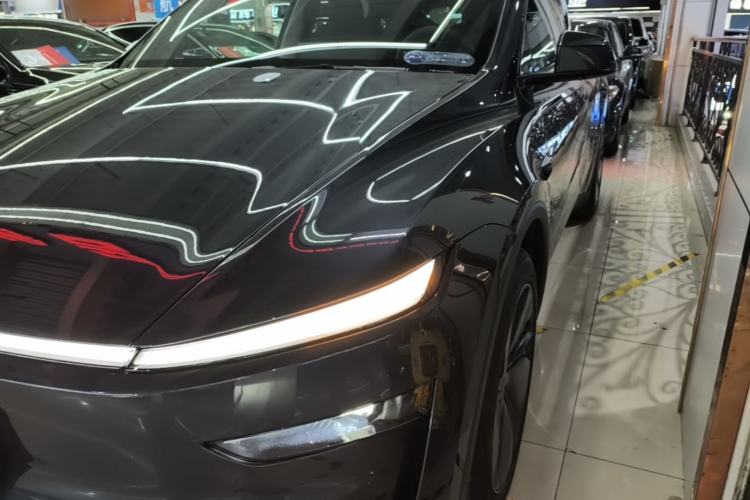 Used Tesla Model Y 2025 Rear-Wheel Drive First Edition Left Front Headlight