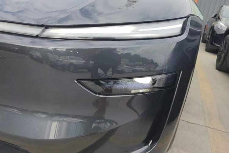 Used Tesla Model Y 2025 Rear-Wheel-Drive Version Left Front Headlight