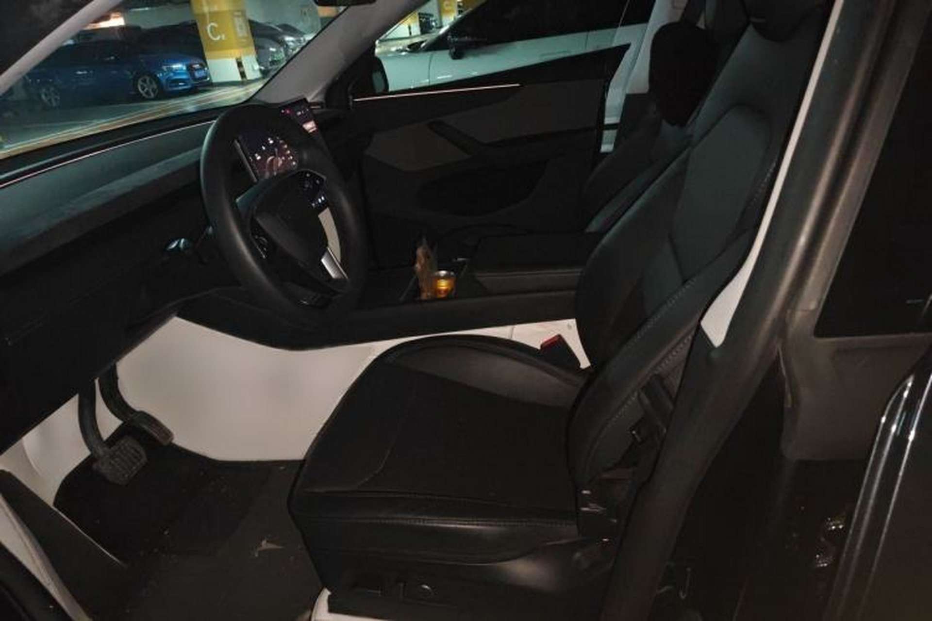 Used Tesla Model Y 2025 Rear-Wheel Drive First Edition Left Front Seat