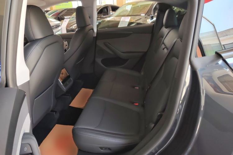 Used Tesla Model Y 2025 Rear-Wheel-Drive Version Left Rear Seat