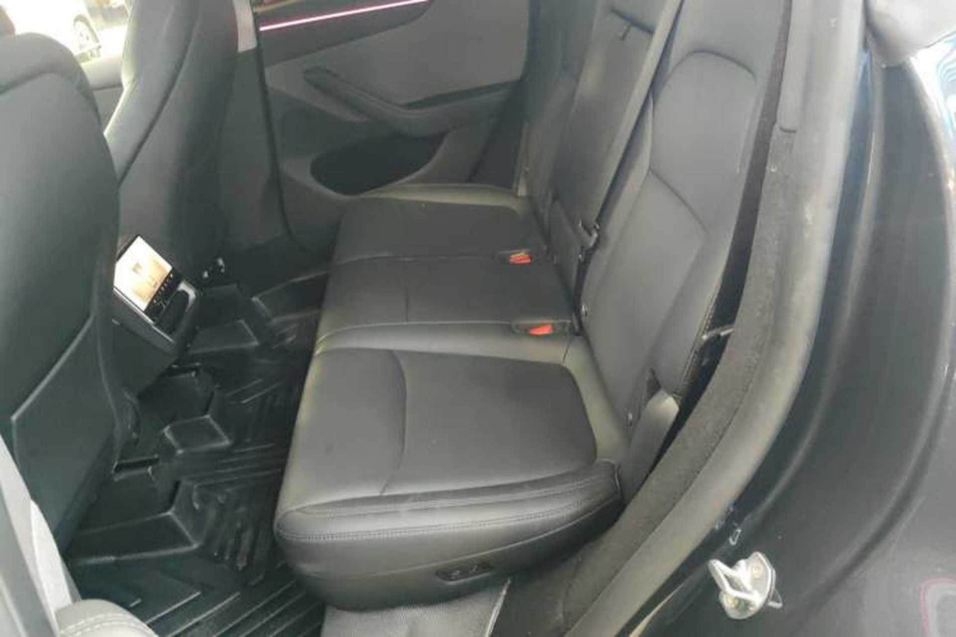 Used Tesla Model Y 2025 Rear-Wheel-Drive Version Left Rear Seat